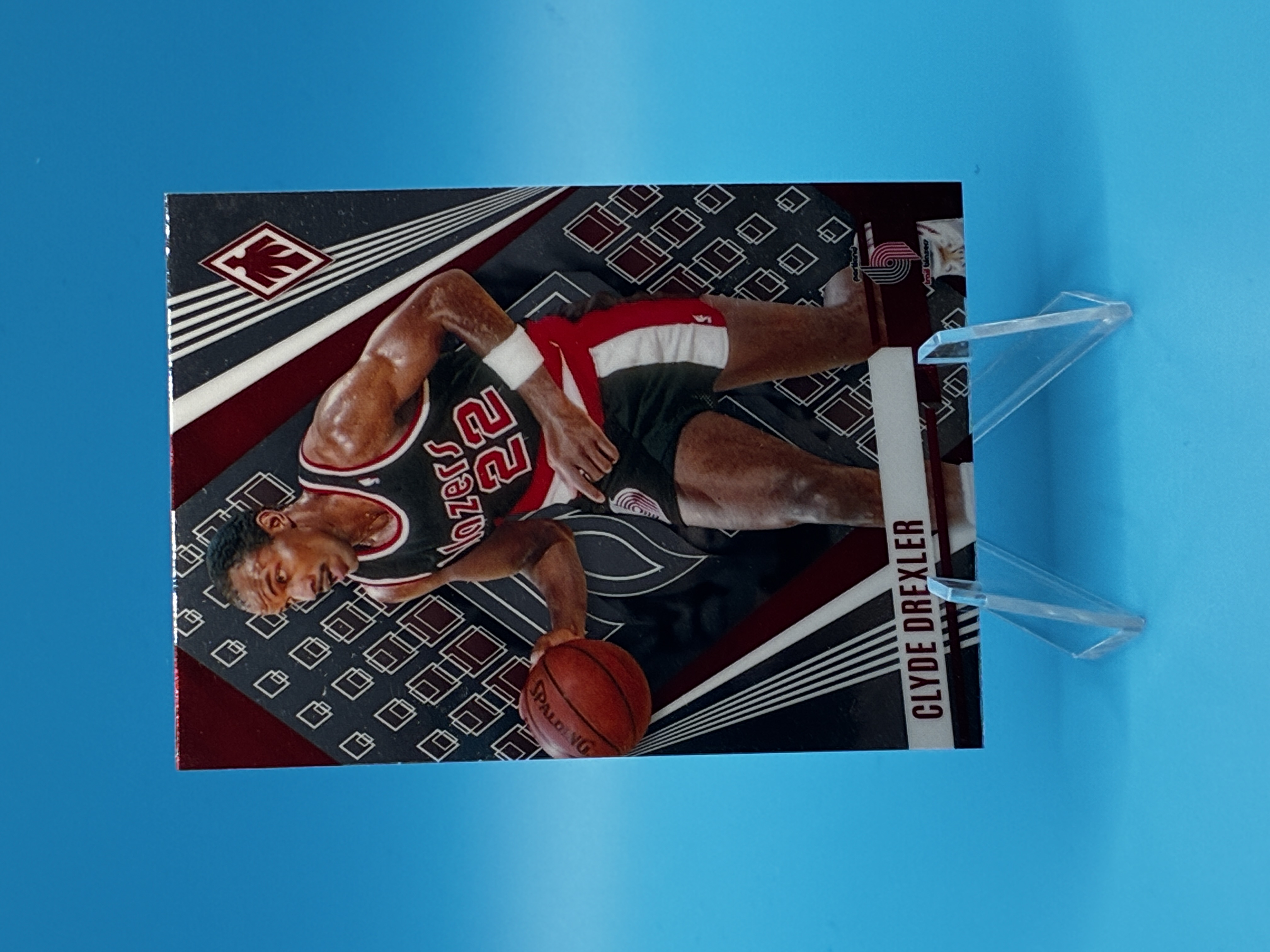 2023/2024 Panini Phoenix Clyde Drexler #240 Portland Trail Blazers – Vorderseite