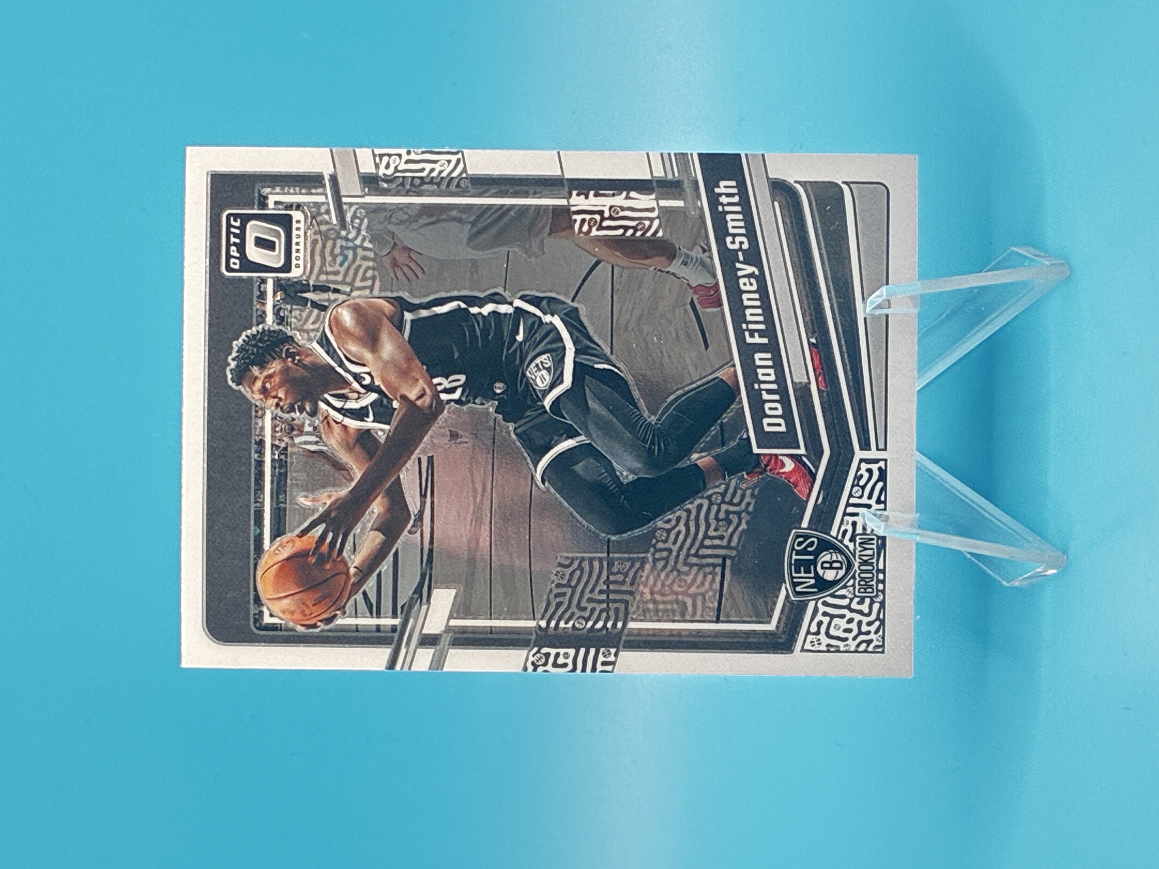 2023/2024 Panini Optic Dorian Finney-Smith #69 Brooklyn Nets – Vorderseite
