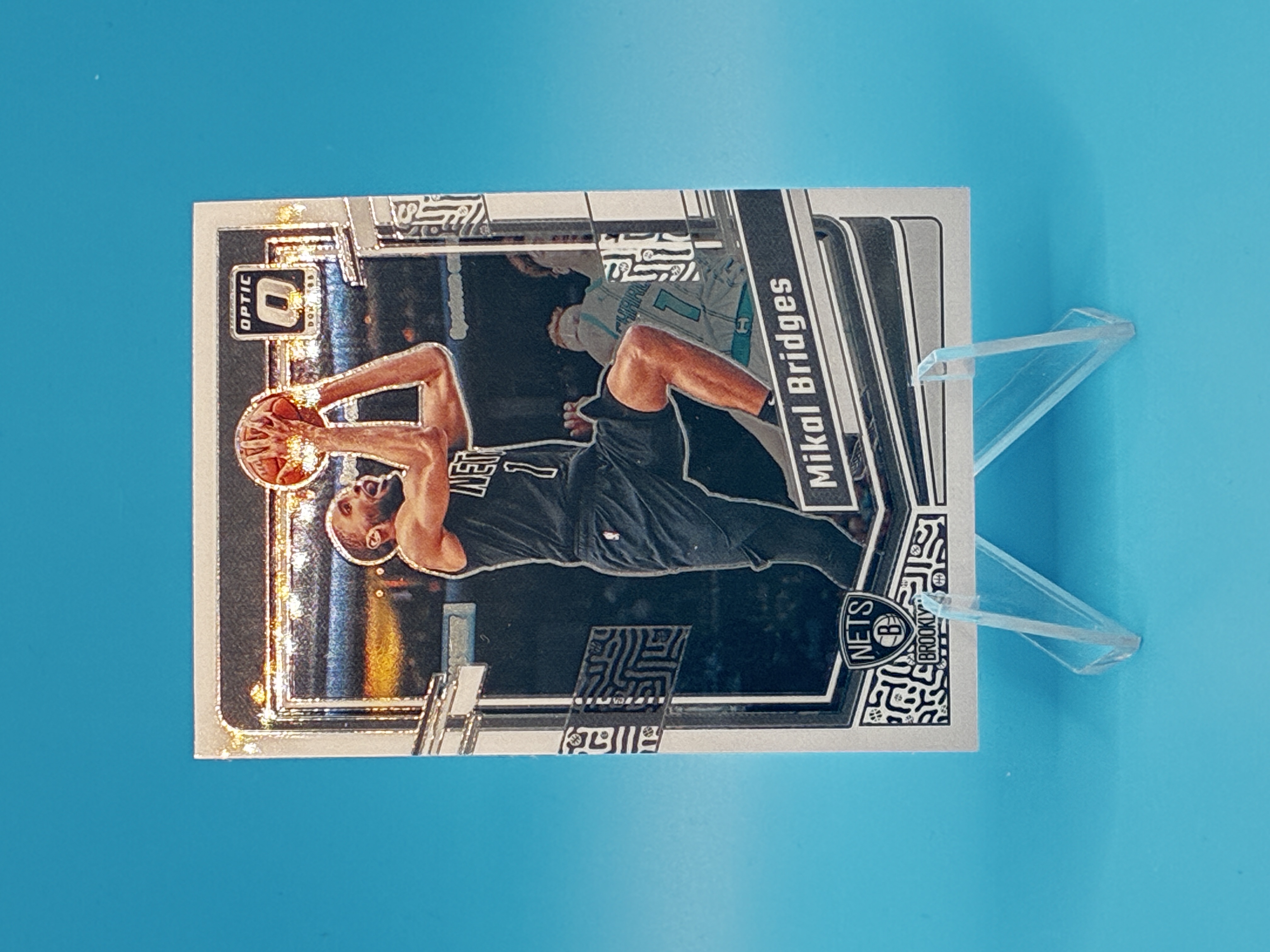 2023/2024 Panini Optic Mikal Bridges #199 Brooklyn Nets – Vorderseite
