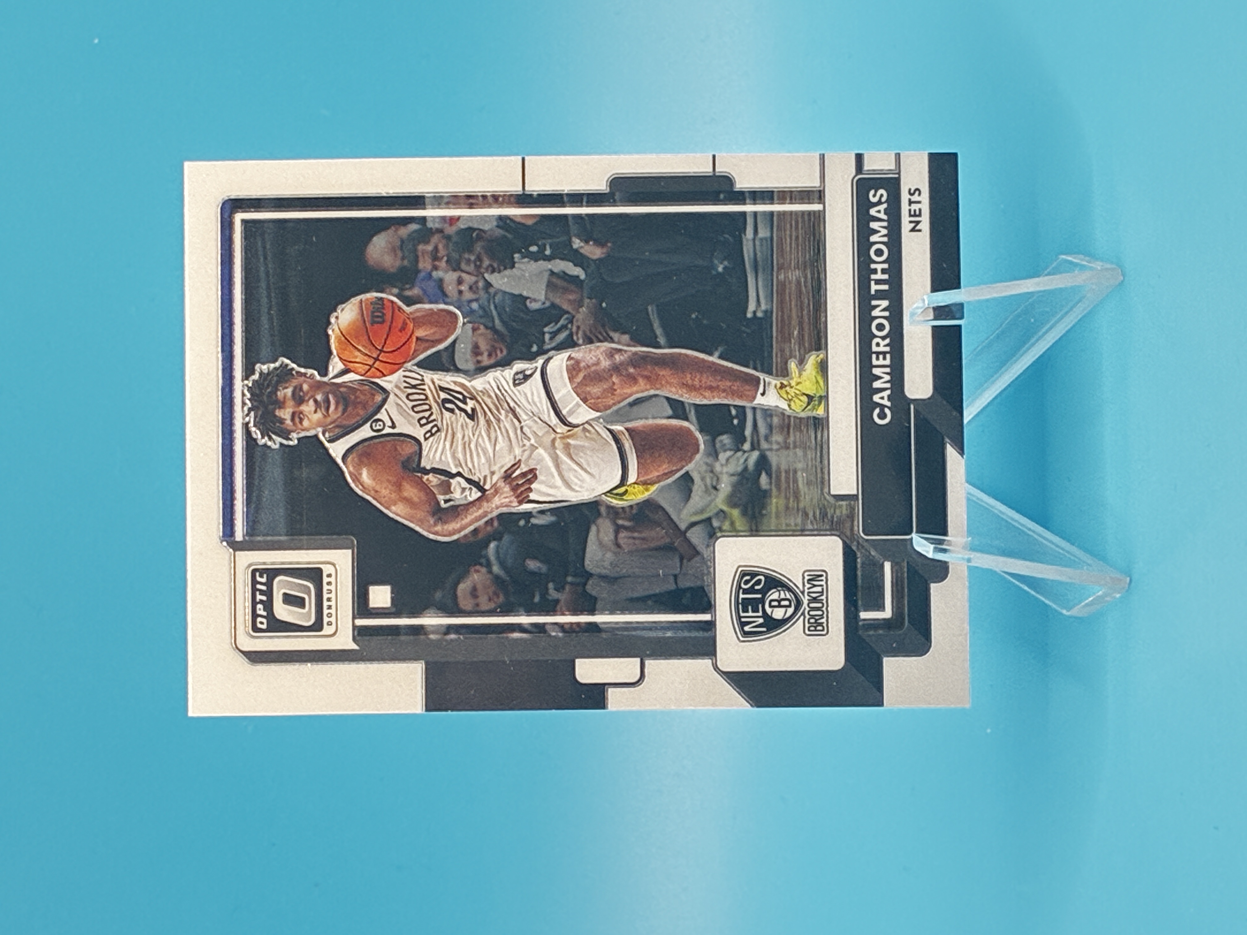 2022/2023 Panini Optic Cameron Thomas #18 Brooklyn Nets – Vorderseite