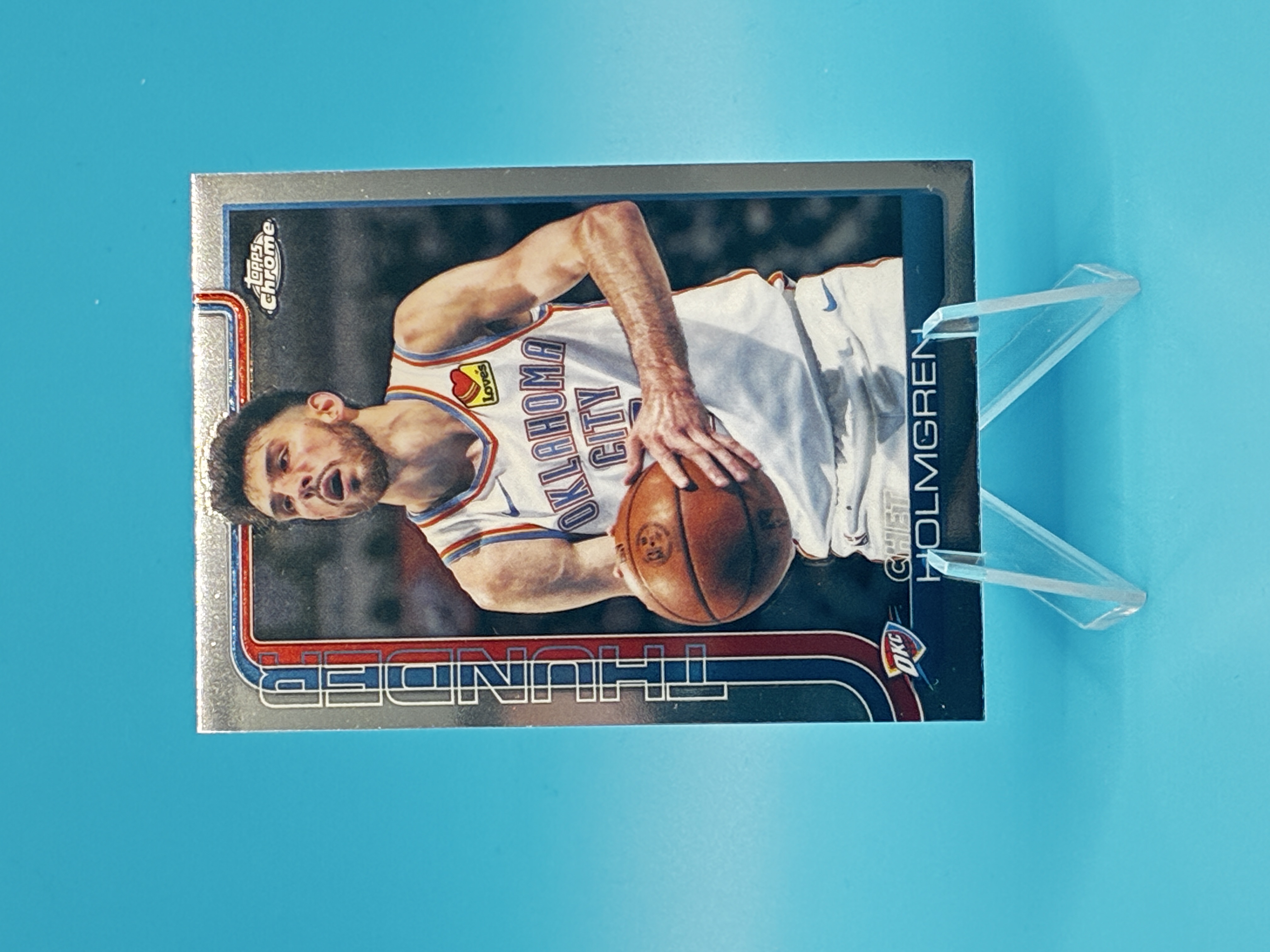 2025/2026 Topps Chrome Chet Holmgren #134 Oklahoma City Thunder – Vorderseite