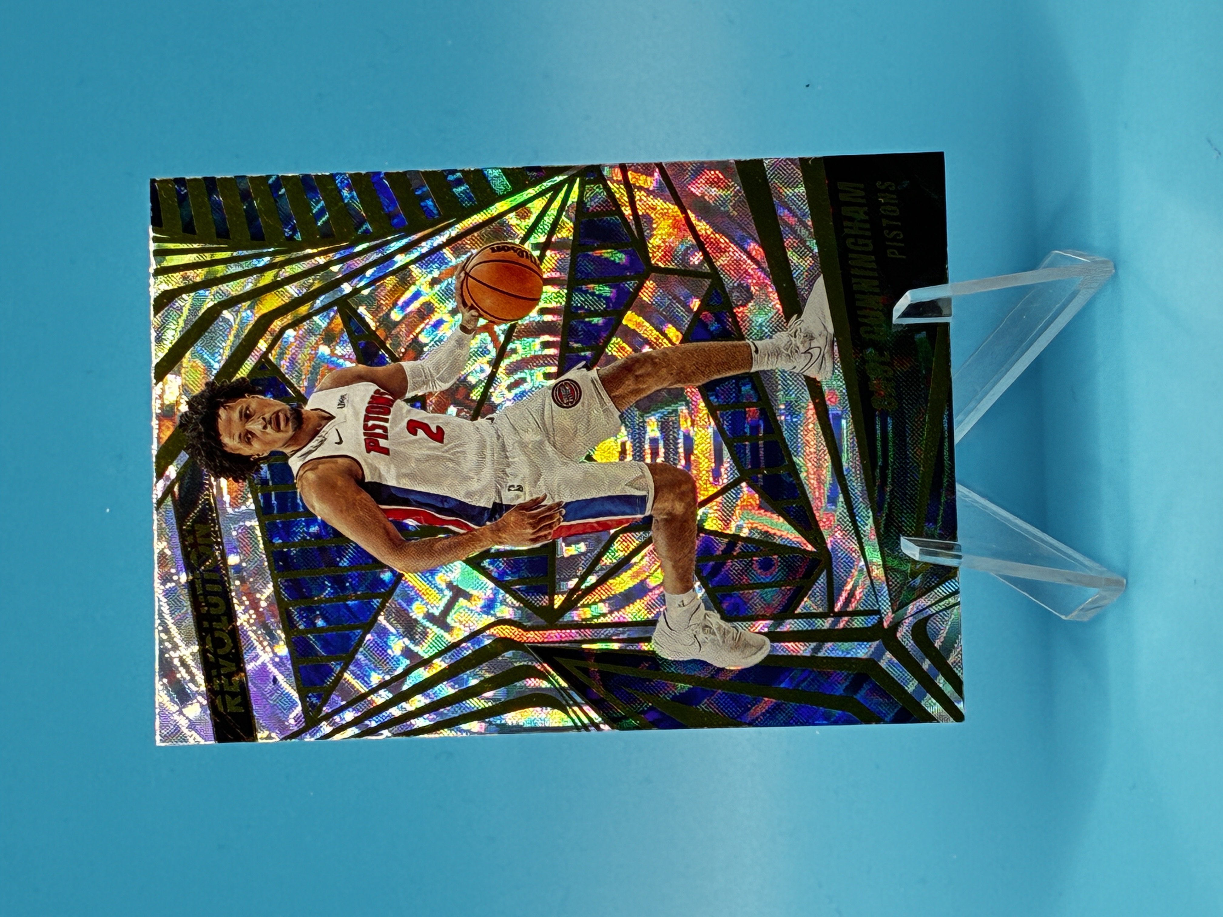 2023/2024 Panini Revolution Cade Cunningham Fractal #18 Detroit Pistons – Vorderseite