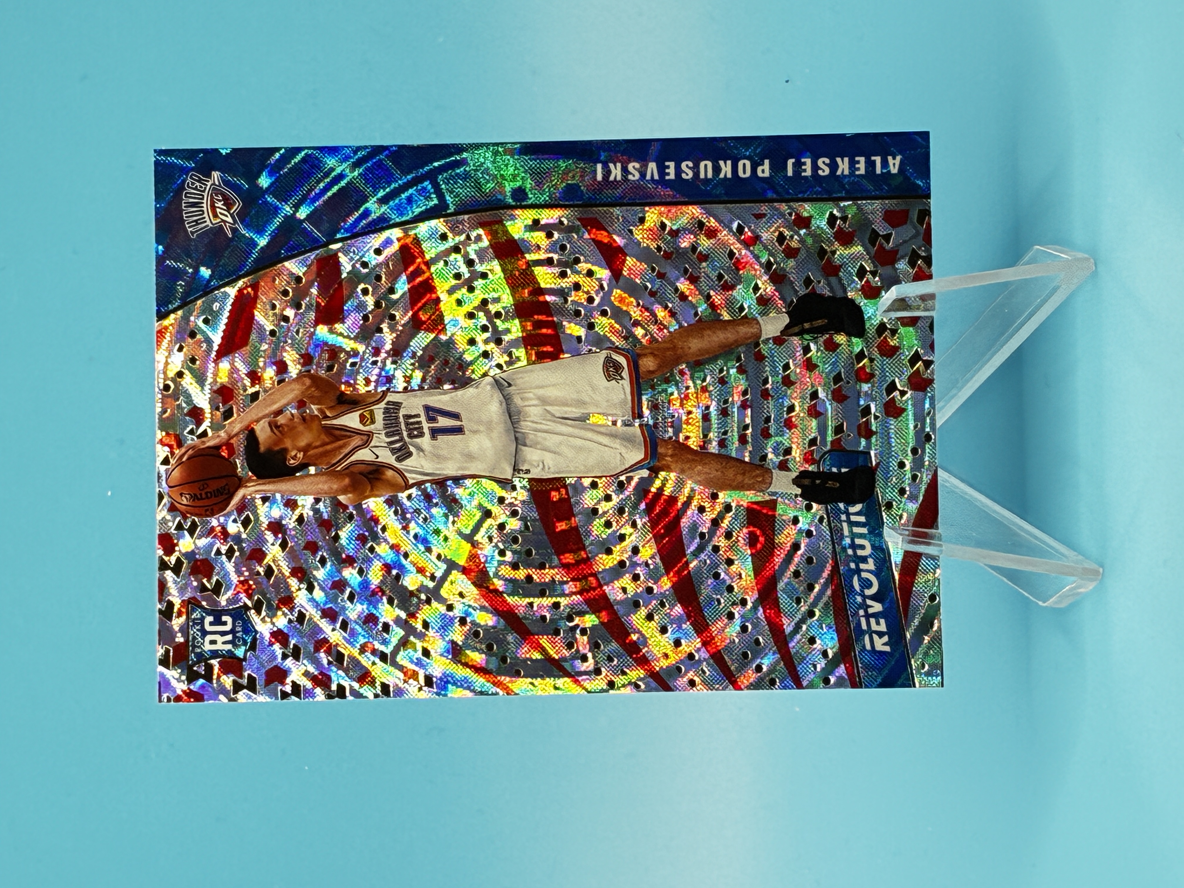 2020/2021 Panini Revolution Aleksej Pokusevski Fractal #132 Oklahoma City Thunder – Vorderseite