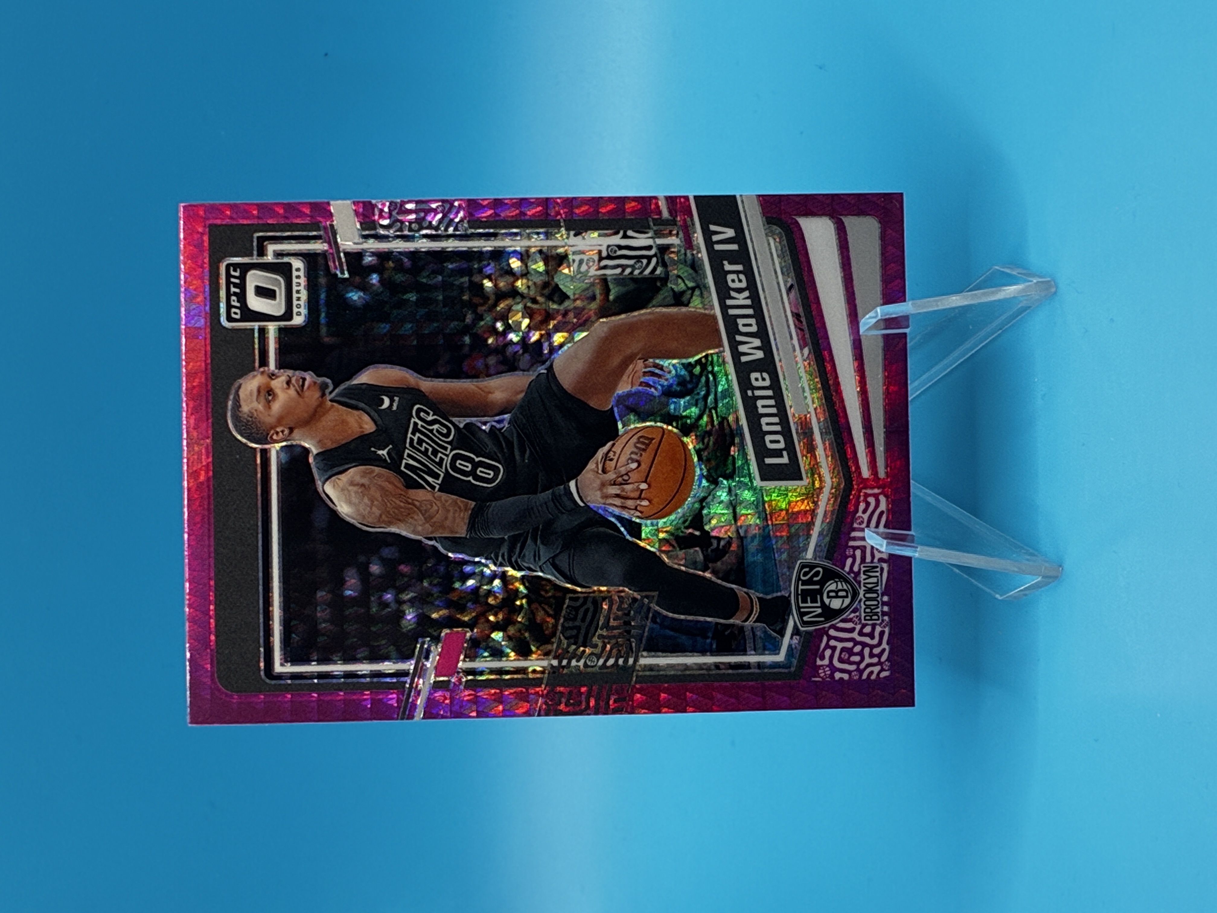 2023/2024 Panini Optic Lonnie Walker IV Pink Velocity #107 Brooklyn Nets – Vorderseite