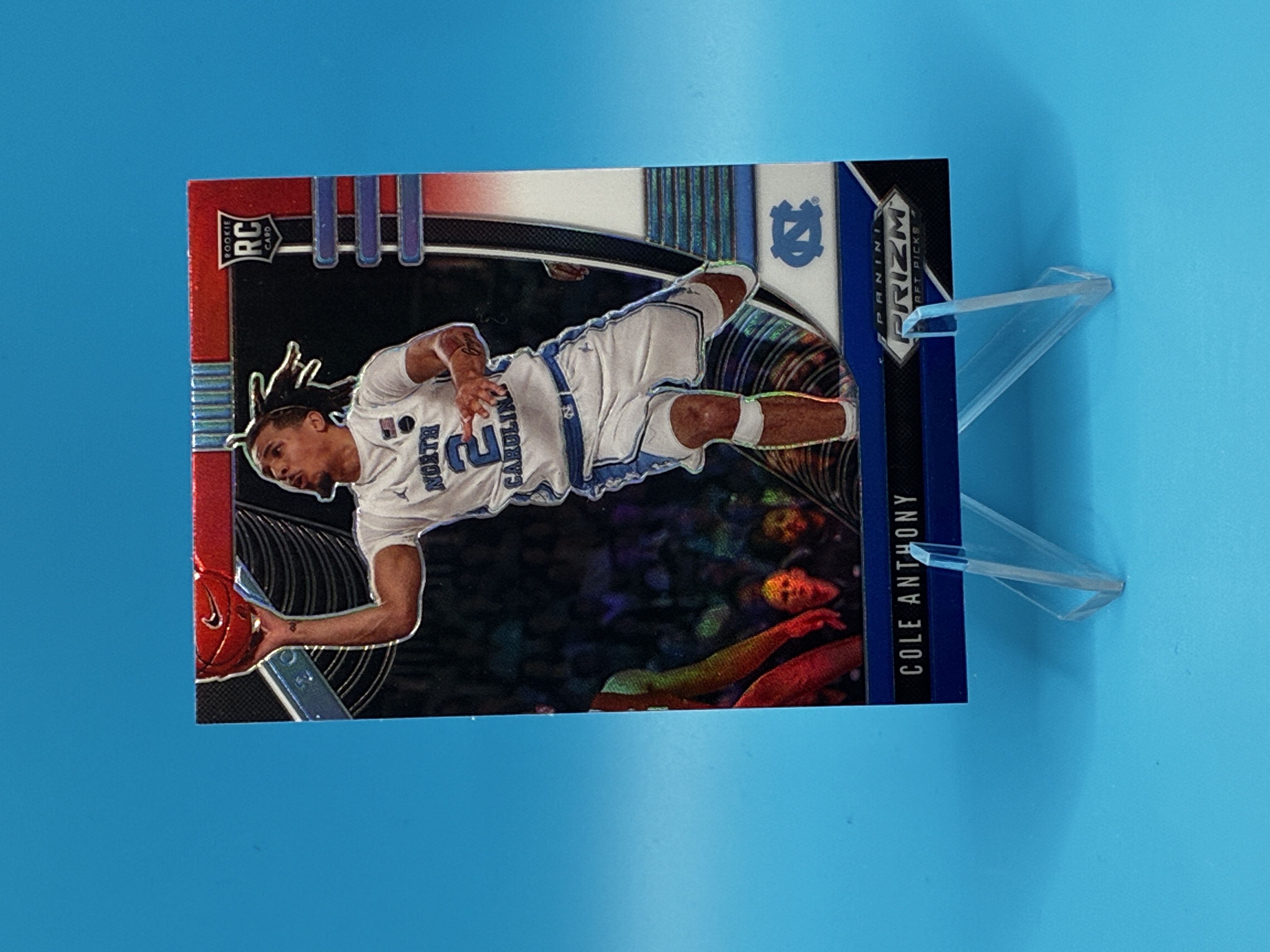 2019/2020 Panini Prizm Draft Picks Cole Anthony Red White Blue #49 North Carolina Tar Heels – Vorderseite
