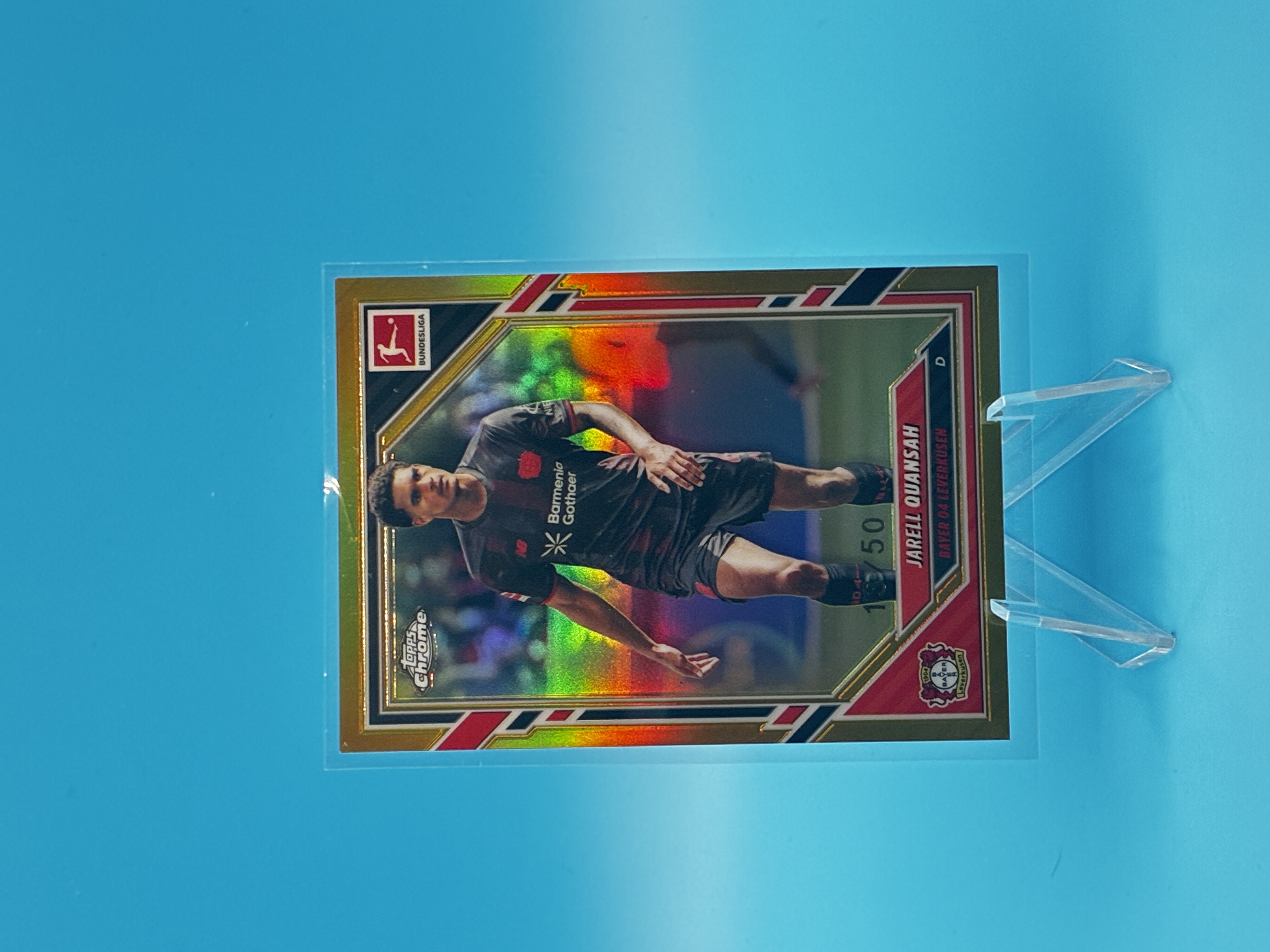 2025/2026 Topps Chrome Jarell Quansah Gold 17/50 #62 Bayer 04 Leverkusen – Vorderseite