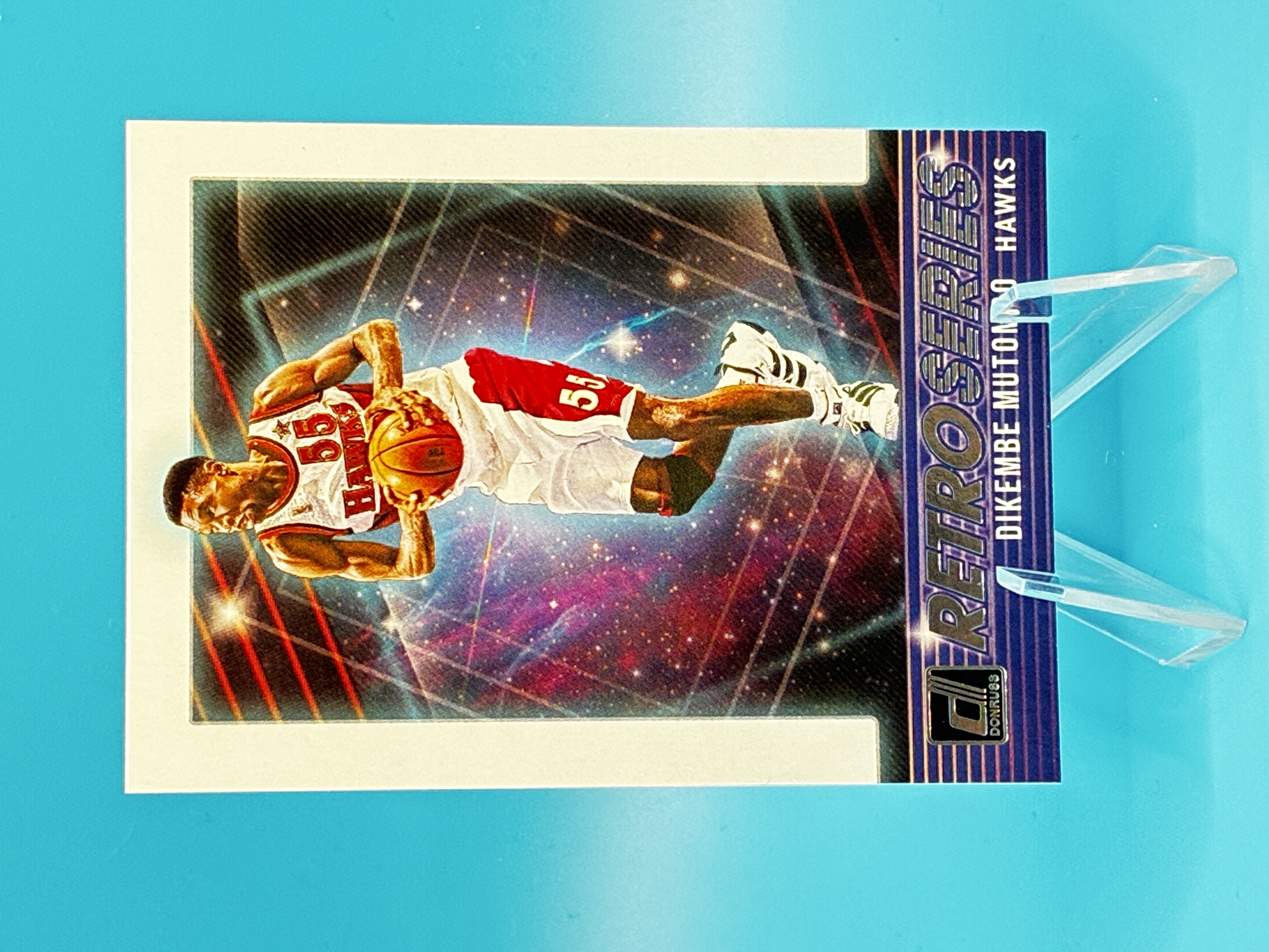 2021/2022 Panini Donruss Dikembe Mutombo Retro Series #15 Atlanta Hawks – Vorderseite